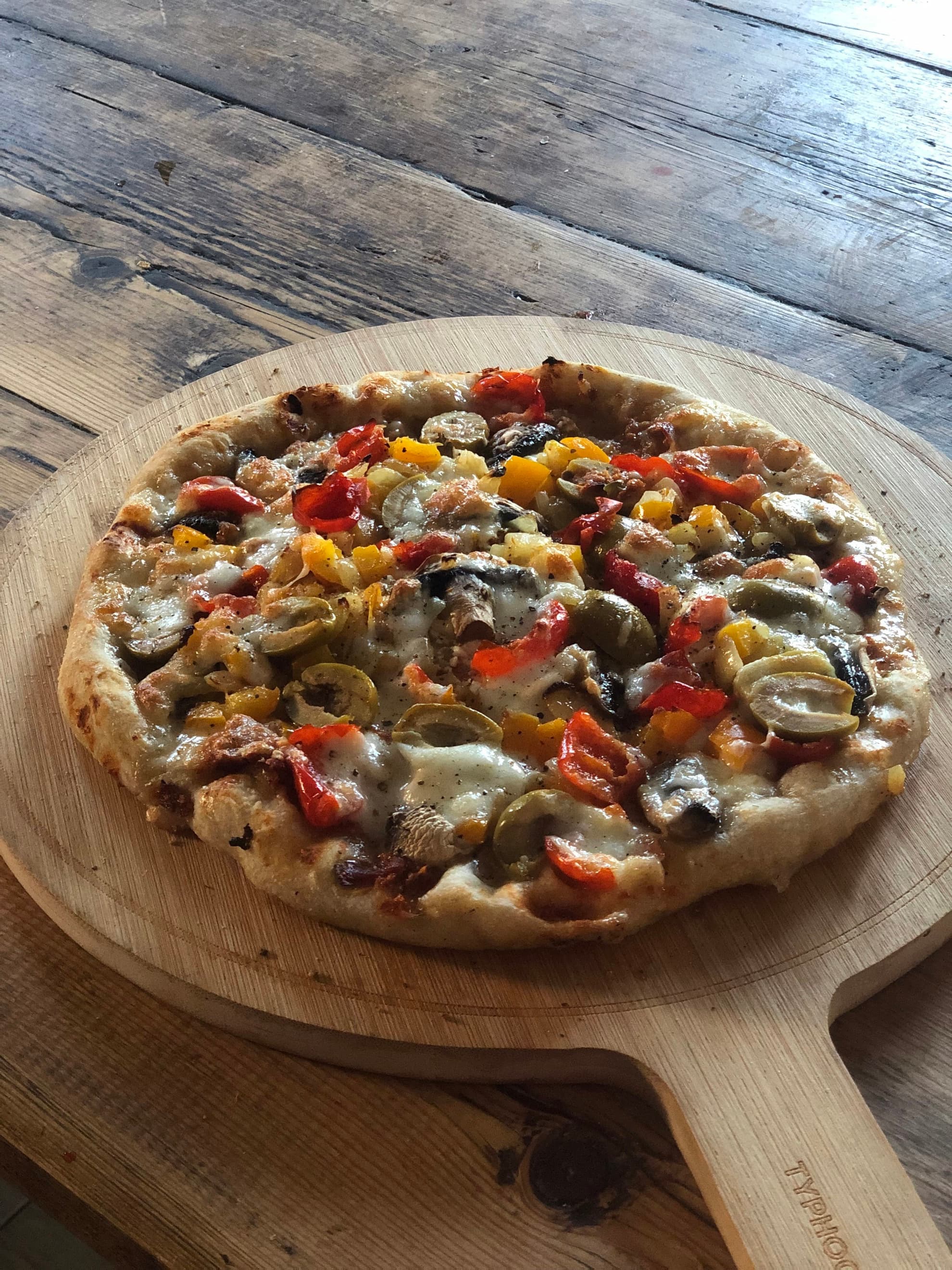 Frozen organic sourdough pizza dough 250g